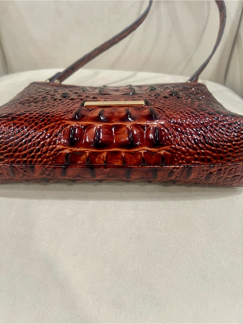 Small Brahmin Croc-Embossed shoulder bag in Burnt Chestnut - Picture 5 of 6